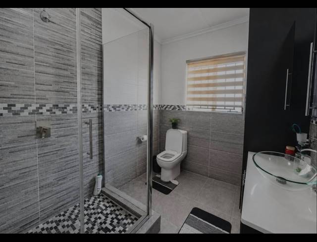 2 bed property for sale in RYNFIELD AH